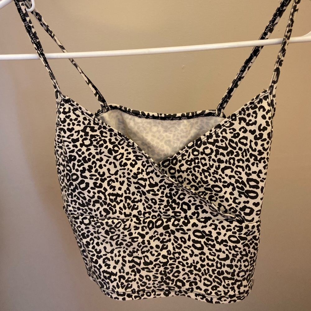 Cute leopard print tank top